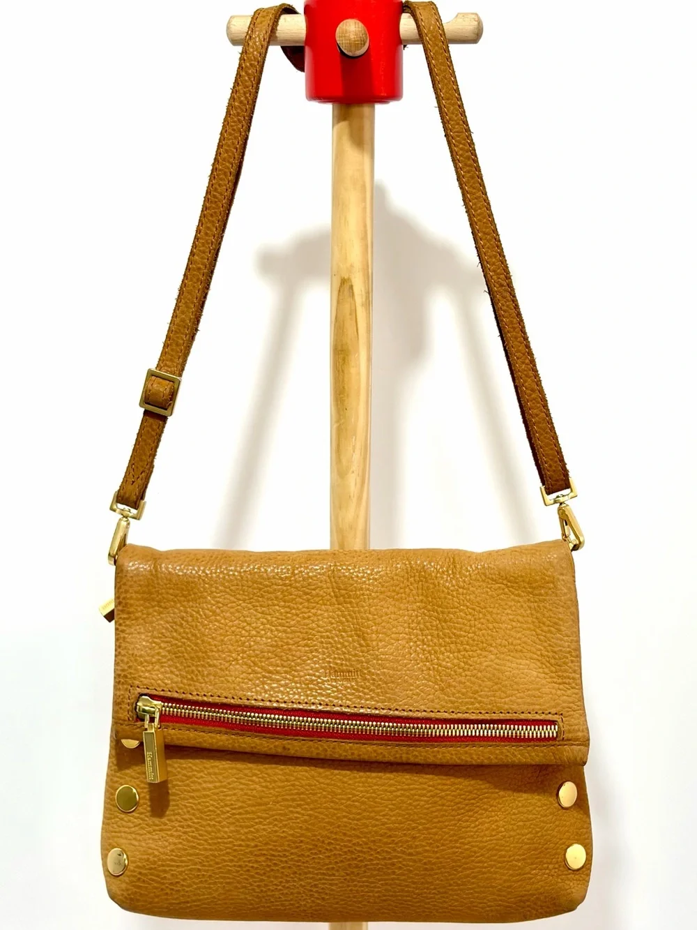 HAMMITT VIP MD Crossbody Bag In Tan Pebbled Nubuck/Brushed Gold/Red Zip